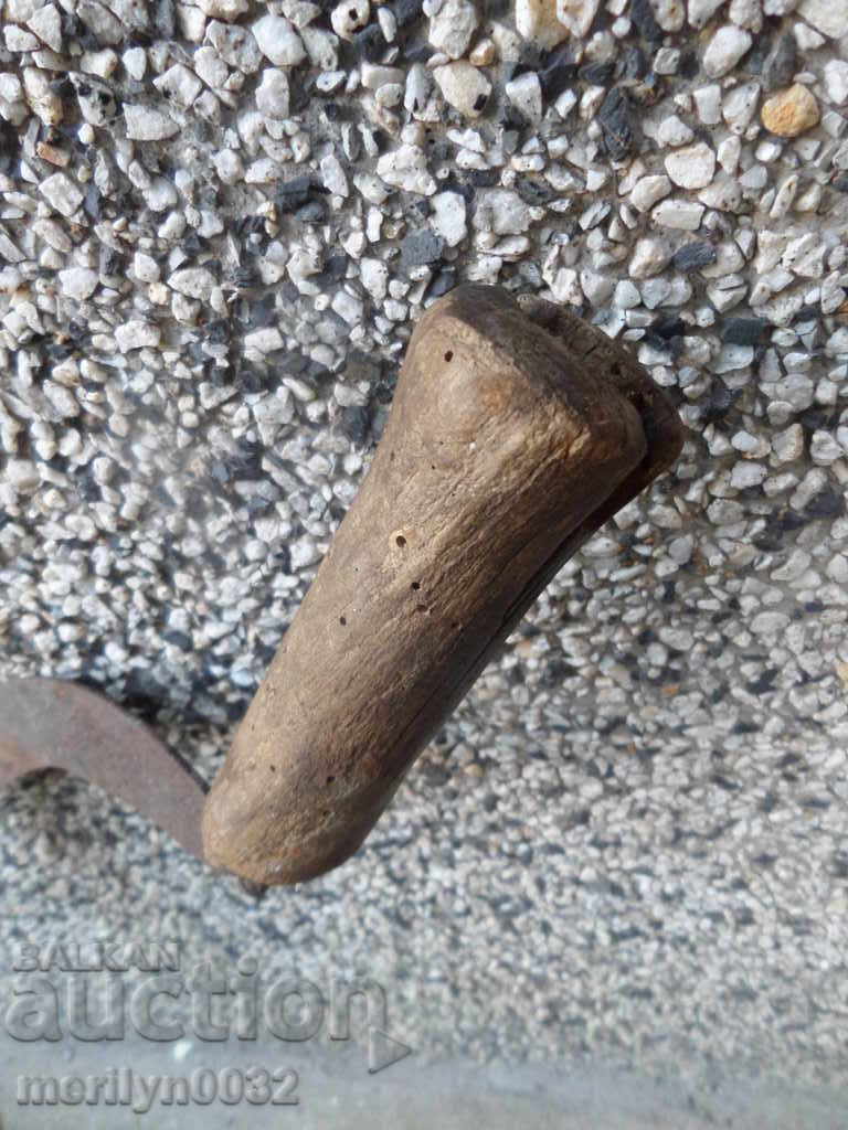 Auction  Old sickle, blade, wrought iron