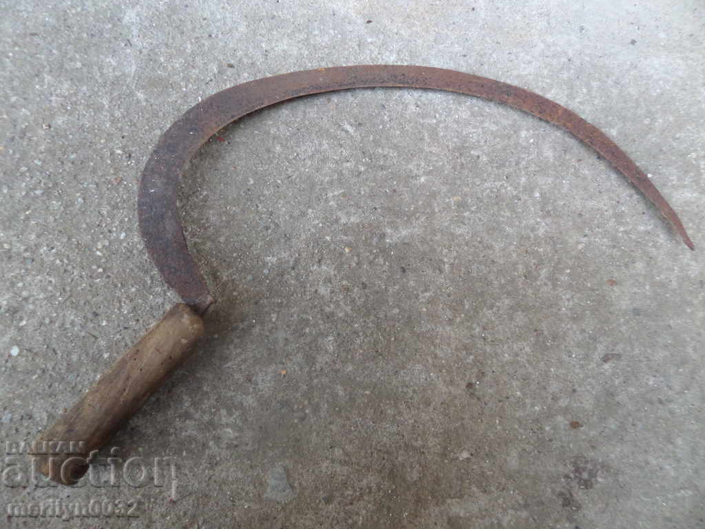 Delivery of Old sickle, blade, wrought iron