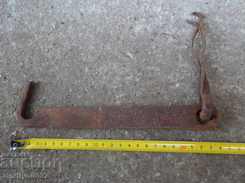 Δημοπρασία Αντίκες σφυρήλατο σύρτη, κλειδαριά, προσδεθούμε παλιά πύλη Δημοπρασία Αντίκες σφυρήλατο σύρτη, κλειδαριά, προσδεθούμε παλιά πύλη