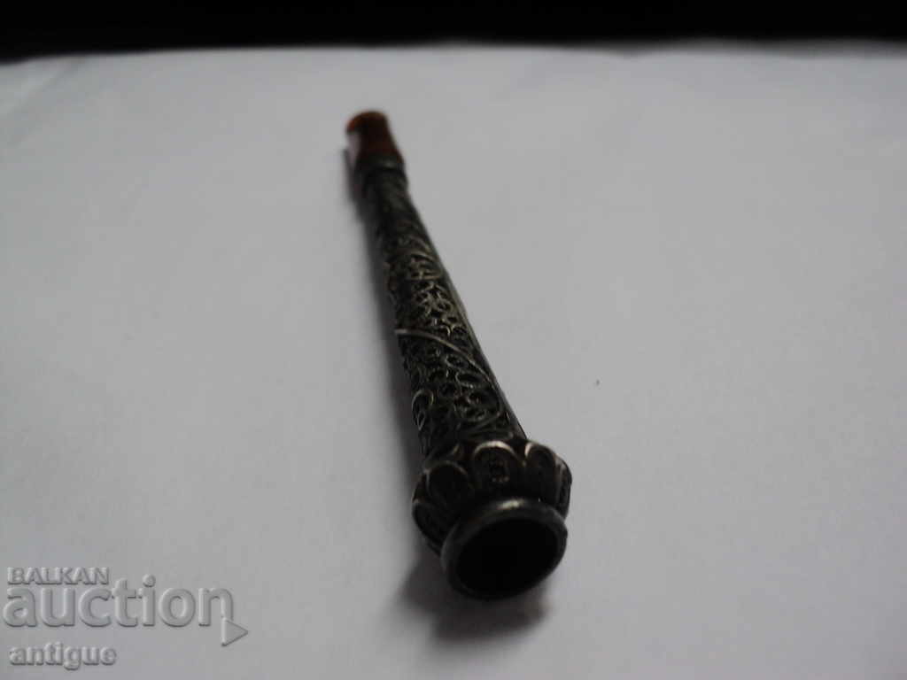 Delivery of OLIVE SILVER BASIC CIGARETTE WITH COVER.