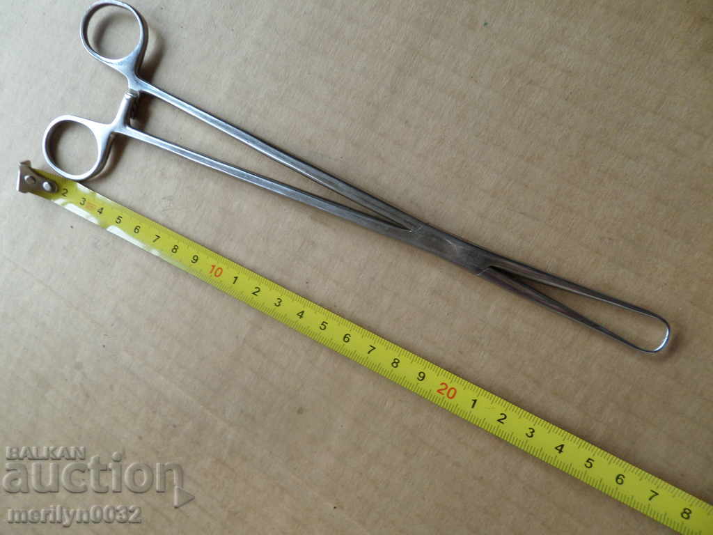 Delivery of Surgical Scissors Medical Instrument Delivery of Surgical Scissors Medical Instrument