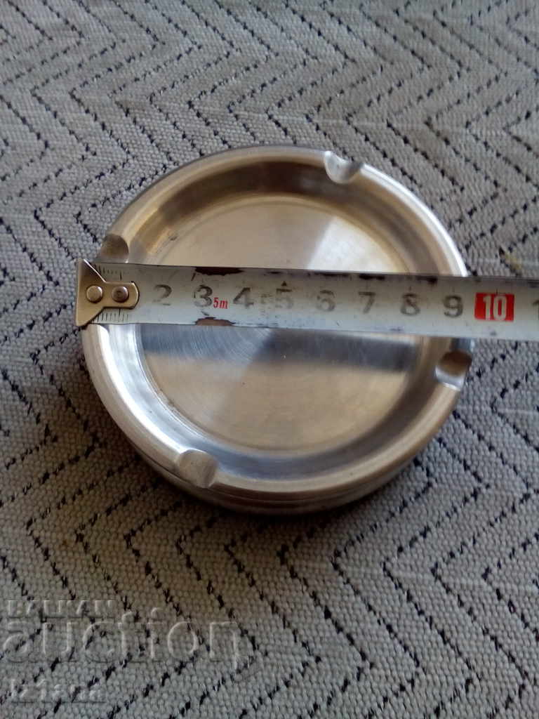 Auction Old ashtray Auction Old ashtray