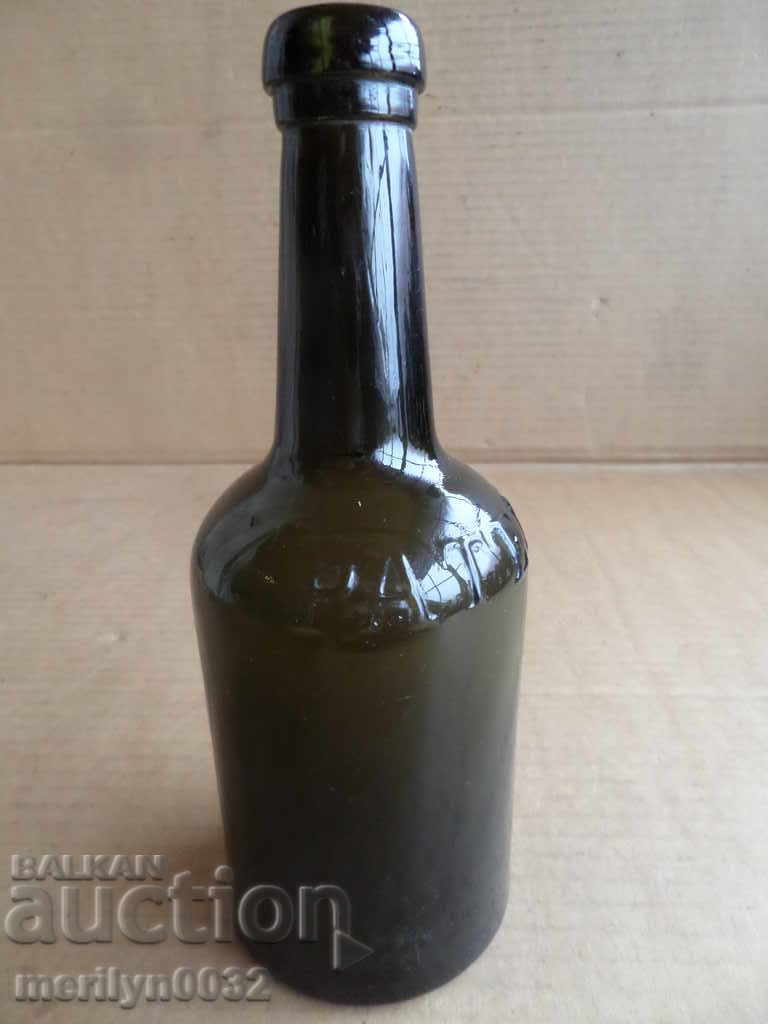 An old bottle of wine bottle