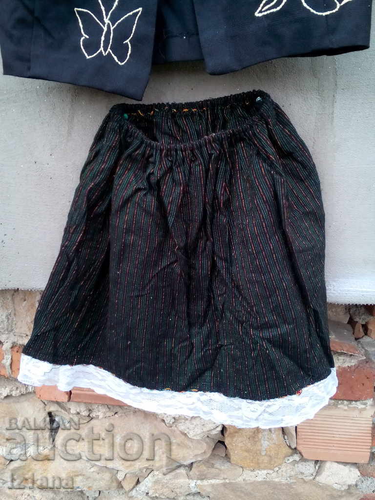 Auction Antique children's costume Auction Antique children's costume