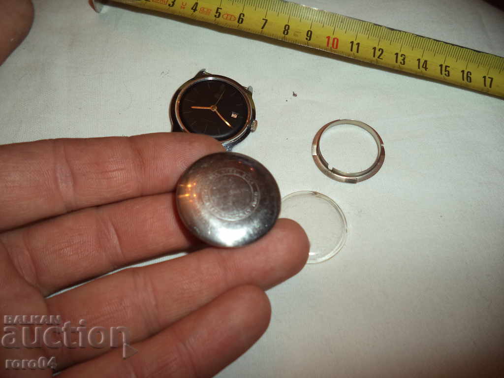 RED BLUE UMF RUHLA ANTIMAGNETIC - 5 RED BLUE UMF RUHLA ANTIMAGNETIC - 5