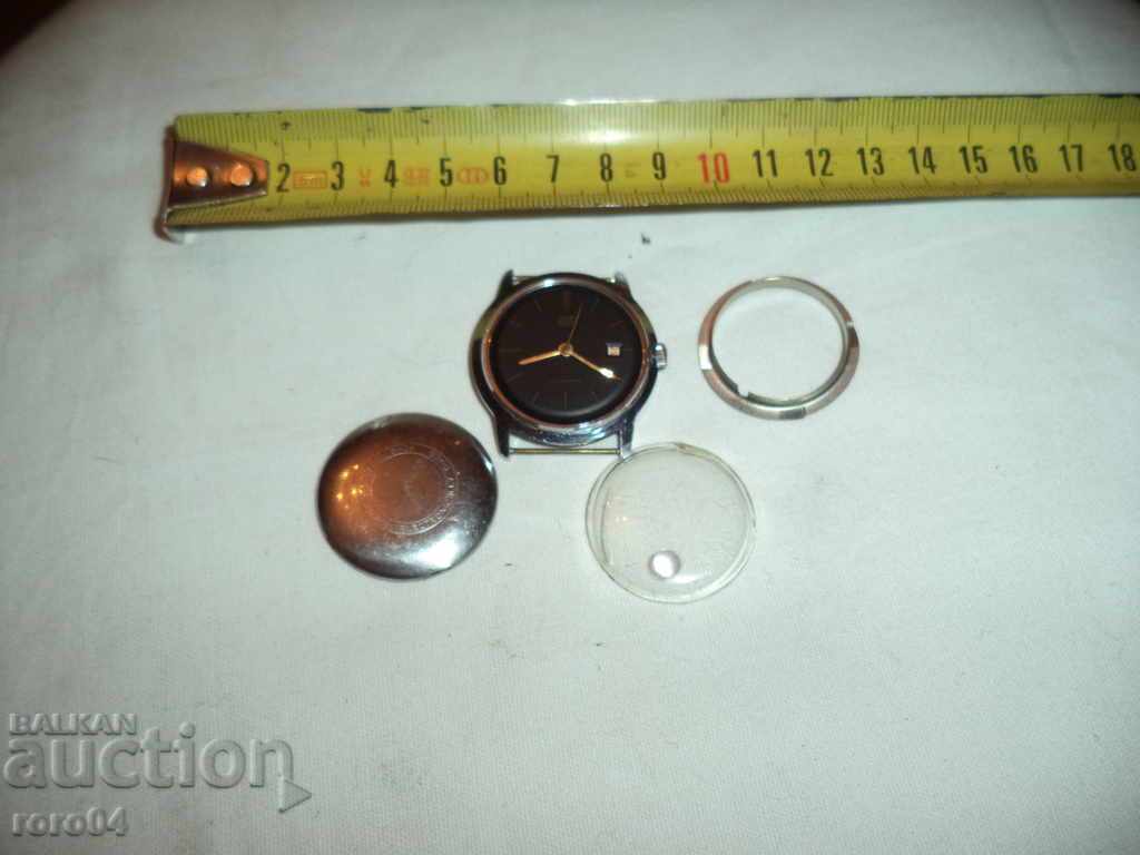 RED BLUE UMF RUHLA ANTIMAGNETIC - 7 RED BLUE UMF RUHLA ANTIMAGNETIC - 7