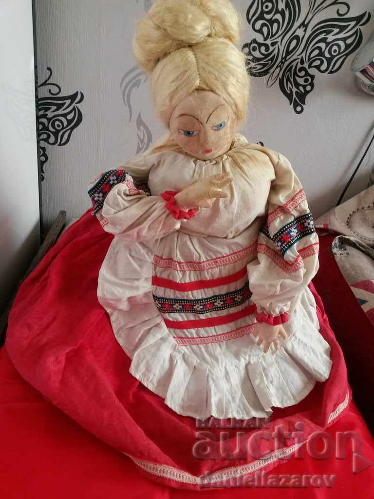 Imens vechi Doll rusă pentru samovare cu preț € 30.00 | 58.68 BGN