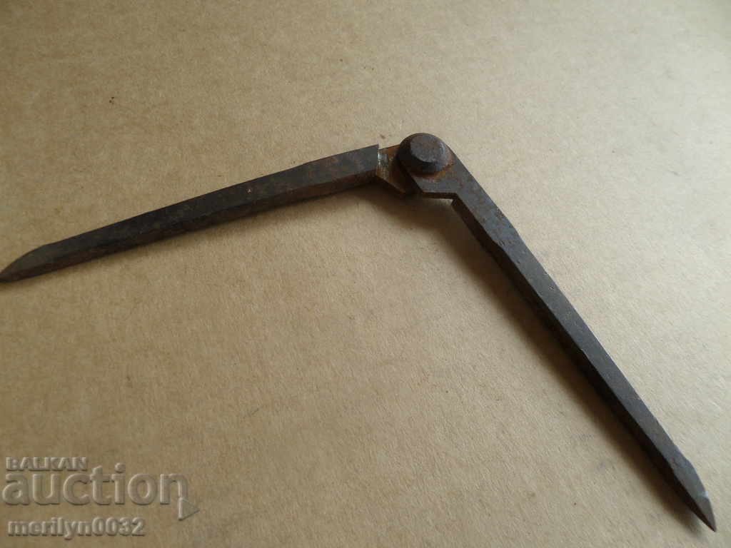 Auction Ancient Pearl for Sheet Metal Tool Auction Ancient Pearl for Sheet Metal Tool