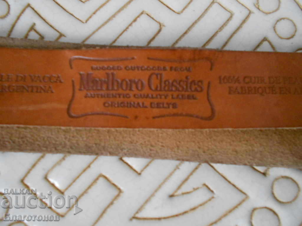 Auction  A leather belt