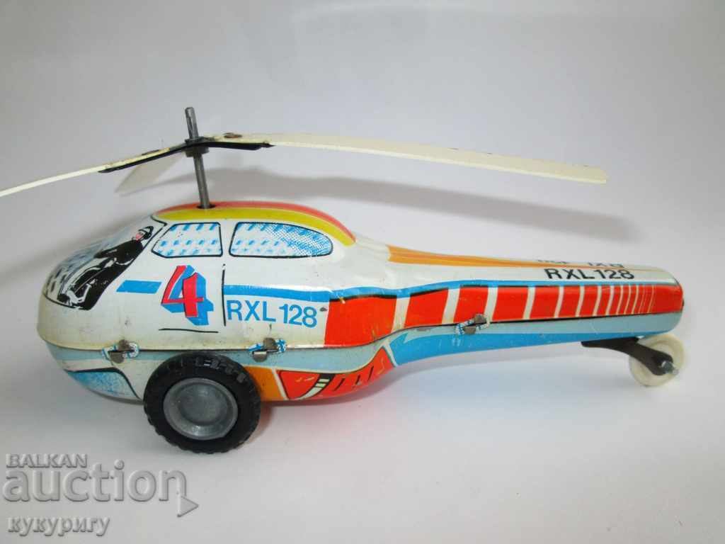 Licitație Jucărie pentru copii din tablă veche elicopter mecanic metal