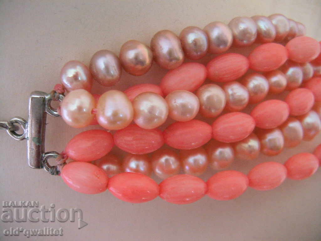 Delivery of Stylish, very delicate 6-row necklace of pink Corals and Pearls Delivery of Stylish, very delicate 6-row necklace of pink Corals and Pearls