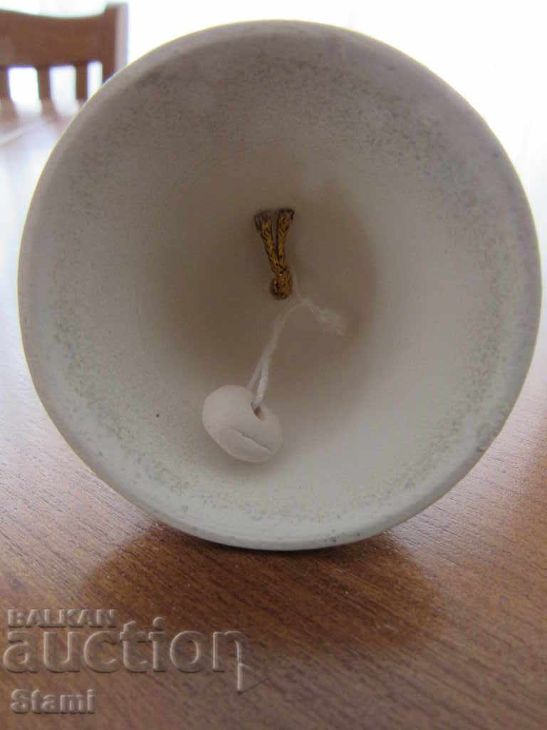 Delivery of Porcelain bell-5 cm-souvenir from Ulan Ude-Russia