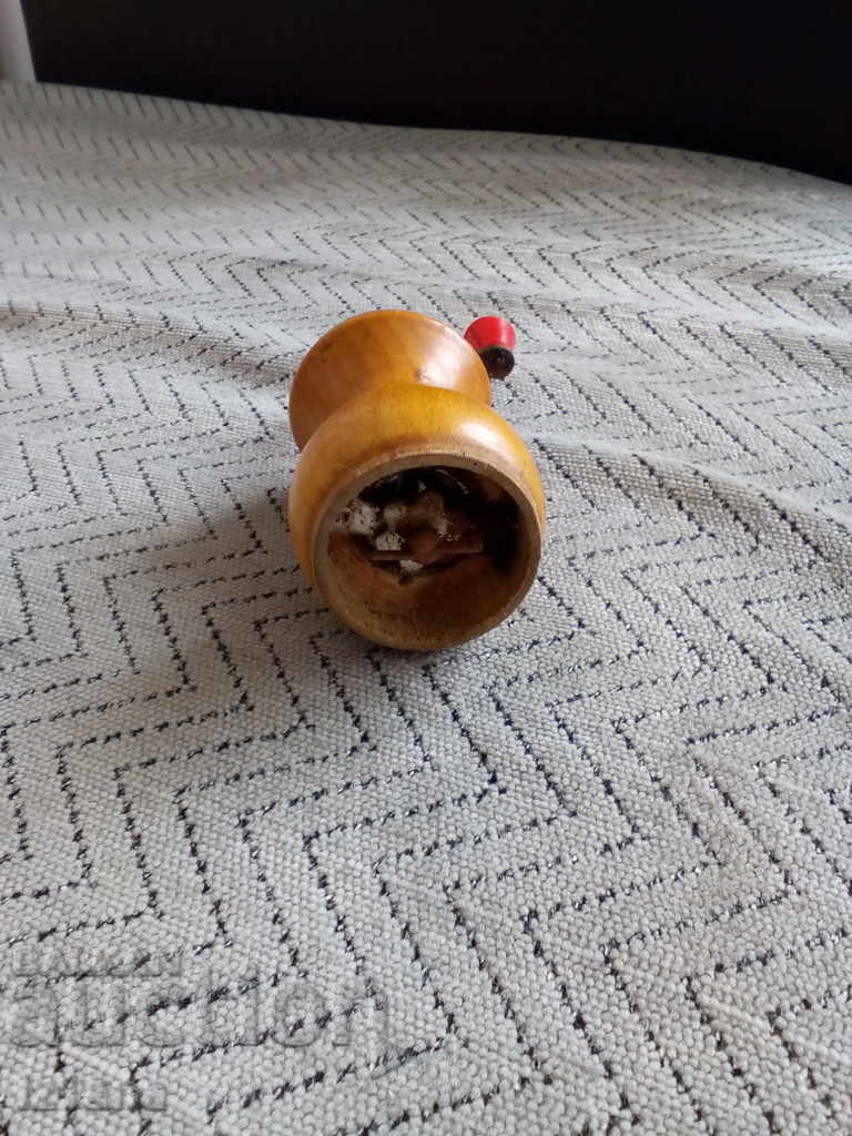 Grinder, a pepper mill - 5 Grinder, a pepper mill - 5