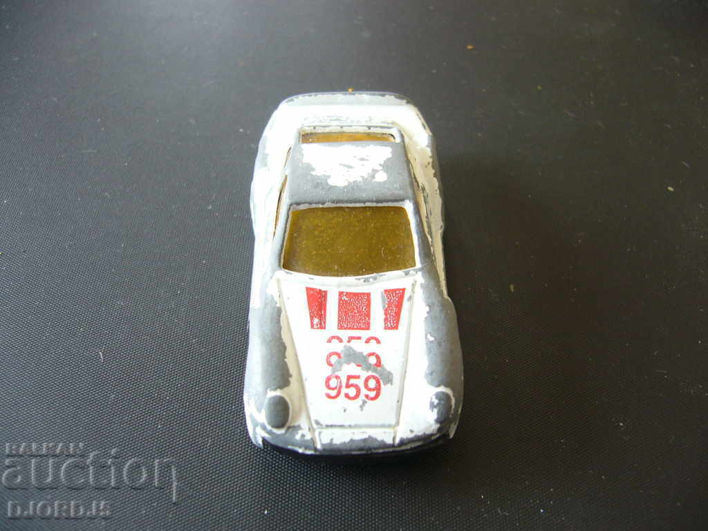 Auction Old Metal Stroller, TC 8840 Auction Old Metal Stroller, TC 8840