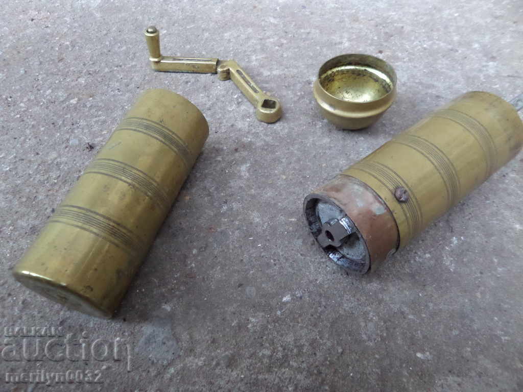 An old brass spice mill with price 35.00 BGN | € 17.90 An old brass spice mill with price 35.00 BGN | € 17.90