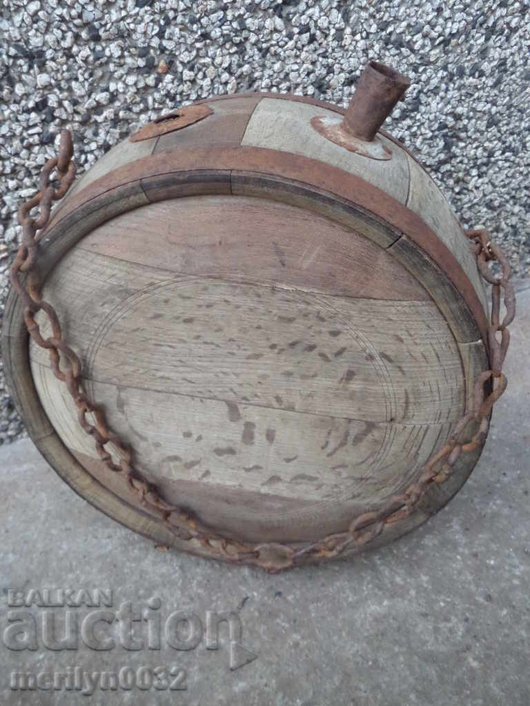Old horse bucket, bucket, barrel, wooden, pavour - 7 Old horse bucket, bucket, barrel, wooden, pavour - 7