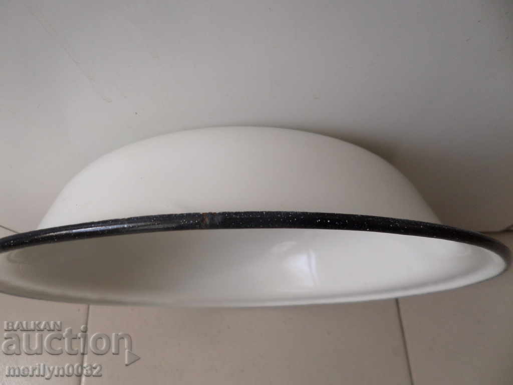 Auction Enamelled salt basin, basin, enameled vessel, USSR Auction Enamelled salt basin, basin, enameled vessel, USSR