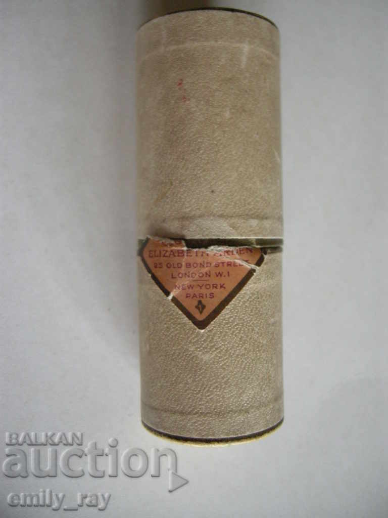 Auction An old can of German cosmetics Auction An old can of German cosmetics