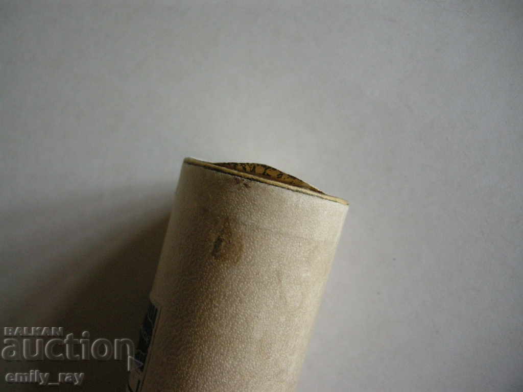 An old can of German cosmetics - 7 An old can of German cosmetics - 7