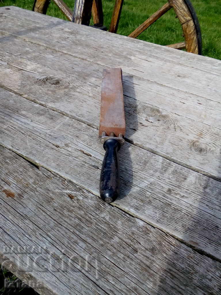 Delivery of Ancient slap, mass Delivery of Ancient slap, mass