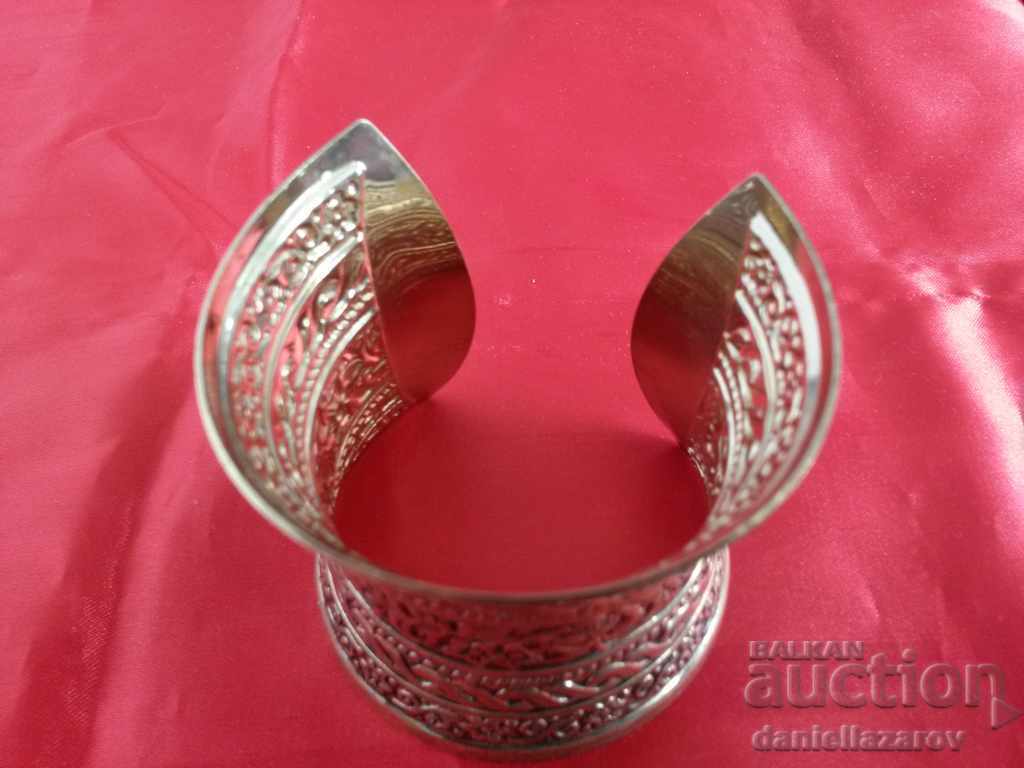 Auction Old Beautiful Ethno Bronze Bracelet With Gilding Auction Old Beautiful Ethno Bronze Bracelet With Gilding