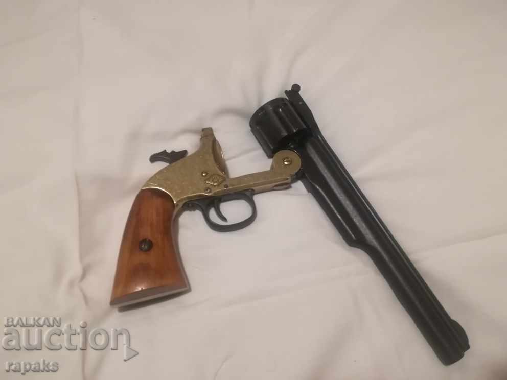 Oversized Revolver Smith&Wesson-69 Army Pistol. Replica