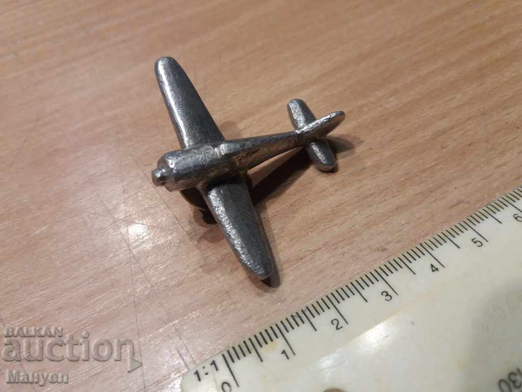 Delivery of I'm selling some military aviation sign. RRR Delivery of I'm selling some military aviation sign. RRR