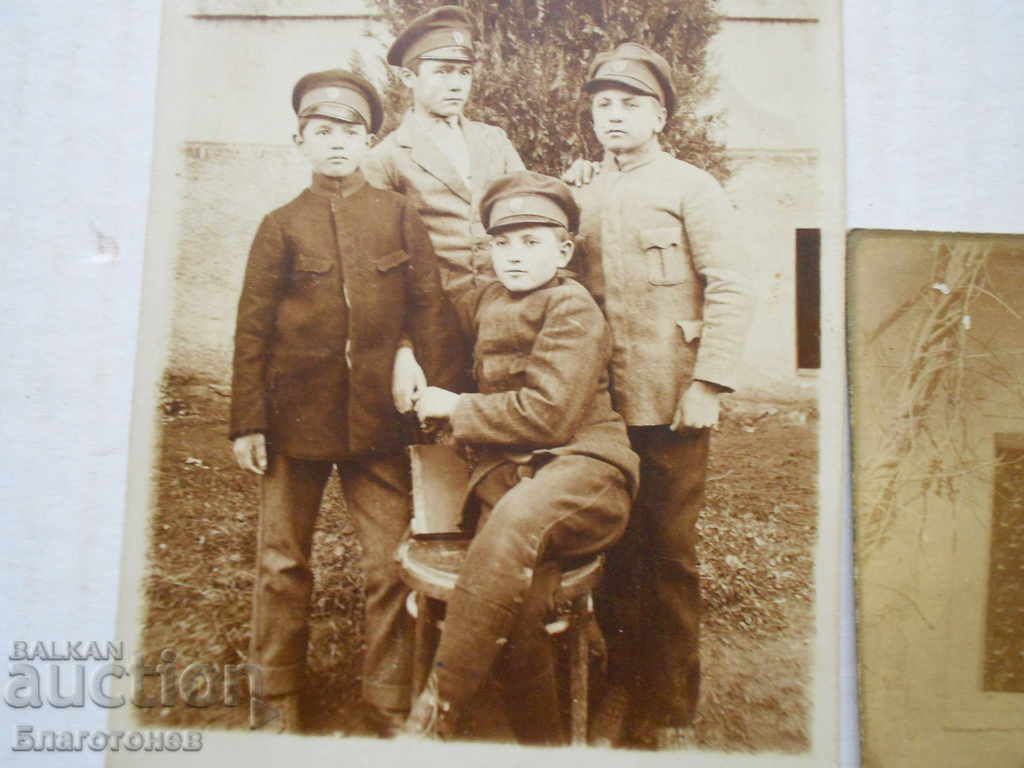Auction Old military pictures Auction Old military pictures