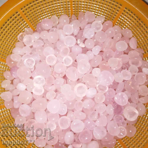 50 grams 250 carats of pink quartz