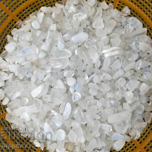 50 grams of 250 carat lunar stone with price 59.99 BGN | € 30.67 50 grams of 250 carat lunar stone with price 59.99 BGN | € 30.67