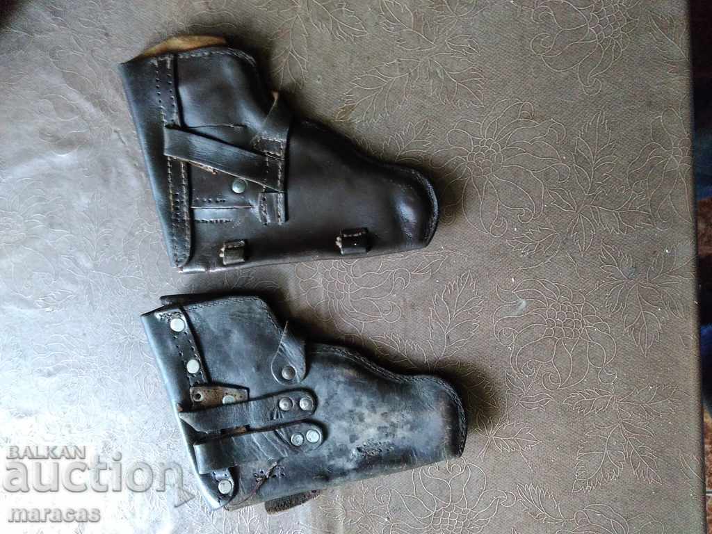 Old holsters with price 22.00 BGN | € 11.25 Old holsters with price 22.00 BGN | € 11.25