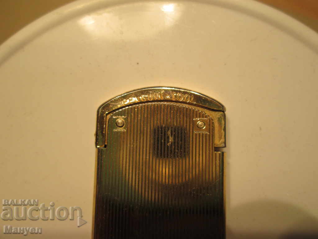 Auction I sell old lighter "PENGUIN-IDOL" .RRRRRRRRRRRRRR Auction I sell old lighter "PENGUIN-IDOL" .RRRRRRRRRRRRRR