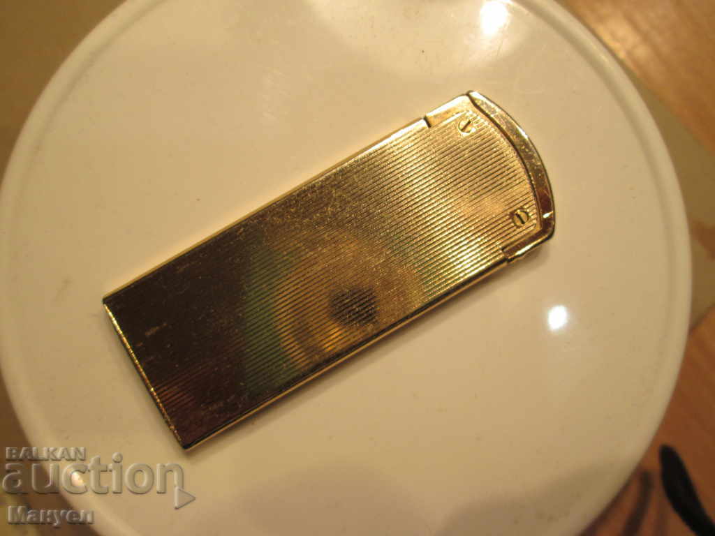 Delivery of I sell old lighter "PENGUIN-IDOL" .RRRRRRRRRRRRRR Delivery of I sell old lighter "PENGUIN-IDOL" .RRRRRRRRRRRRRR