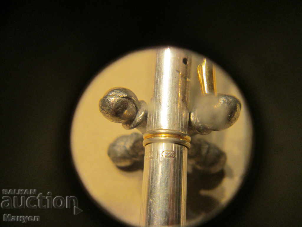 I sell old beautiful silver chemical "RONSON" .RRRR - 5 I sell old beautiful silver chemical "RONSON" .RRRR - 5