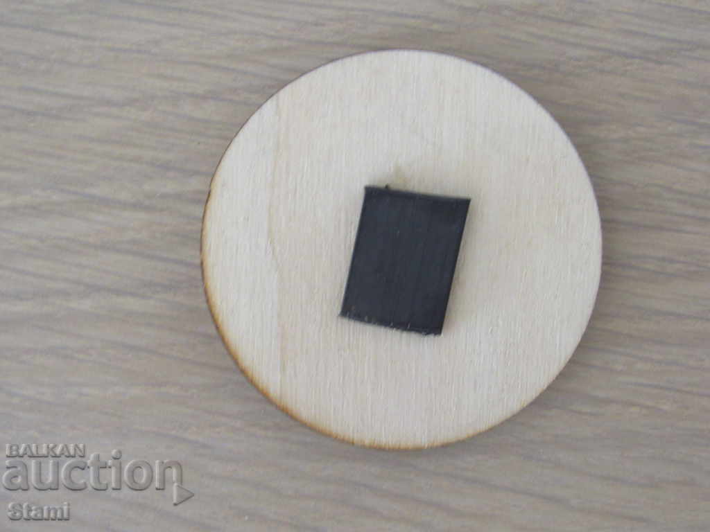 Auction  An authentic birch magnet from Lake Baikal, Russia-series-18