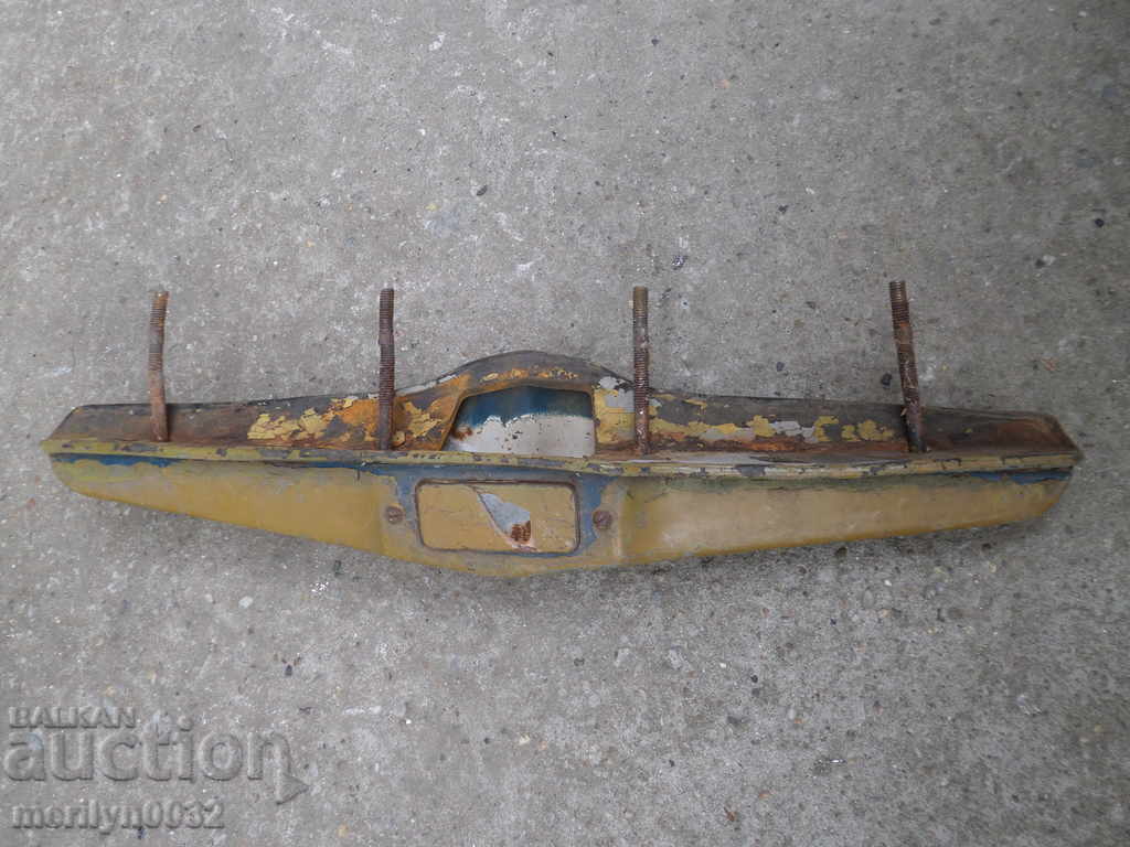 Detail of the Moskvich 403 USSR rear hatch - 7 Detail of the Moskvich 403 USSR rear hatch - 7