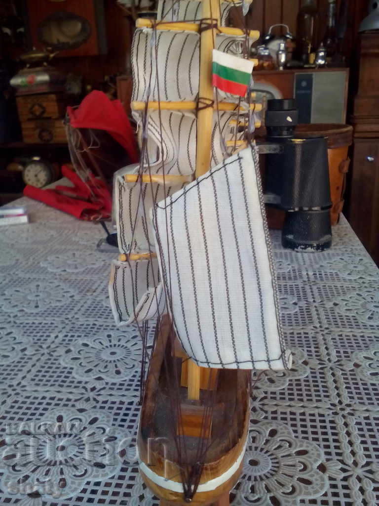 Delivery of A wooden ship Delivery of A wooden ship