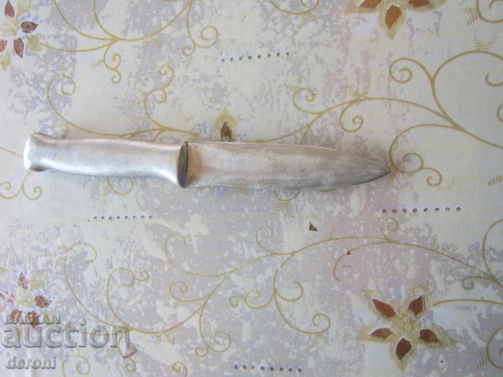 An old trench dagger - 5