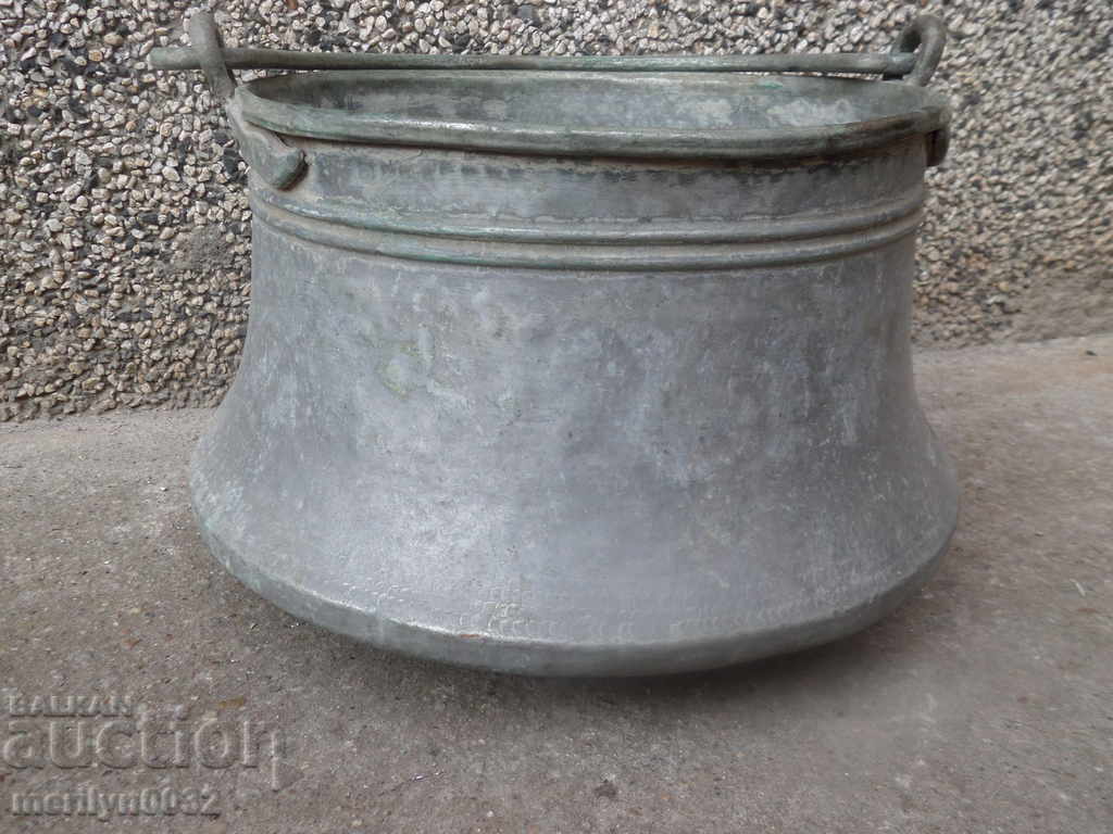 Tin boned, boiler, baker, copper pot - 6 Tin boned, boiler, baker, copper pot - 6