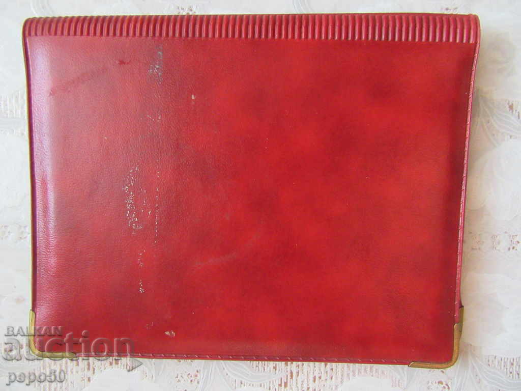 Delivery of BEAUTIFUL FOLDER FROM KZ "REPUBLICA" - SVISHTOV /16 x 20cm/ Delivery of BEAUTIFUL FOLDER FROM KZ "REPUBLICA" - SVISHTOV /16 x 20cm/