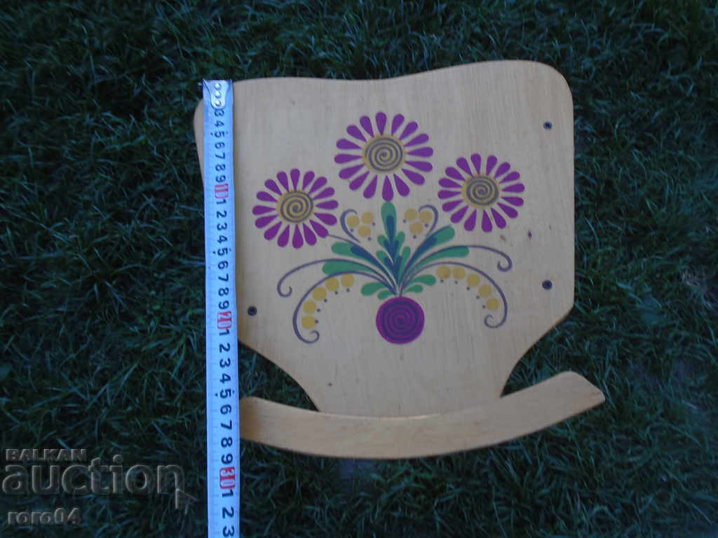 Delivery of LARGE OLD CHILDREN'S WOOD CREW Delivery of LARGE OLD CHILDREN'S WOOD CREW