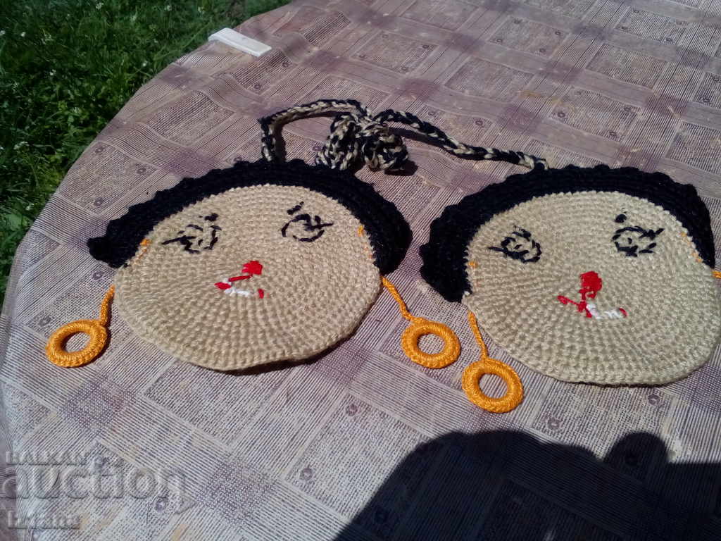 Auction Handle, grip for warmth Auction Handle, grip for warmth