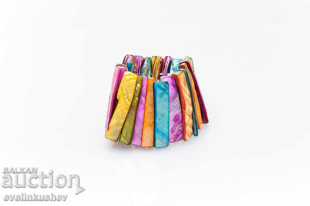 Set of women's mother-of-pearl bracelets with price 47.00 BGN | € 24.03 Set of women's mother-of-pearl bracelets with price 47.00 BGN | € 24.03