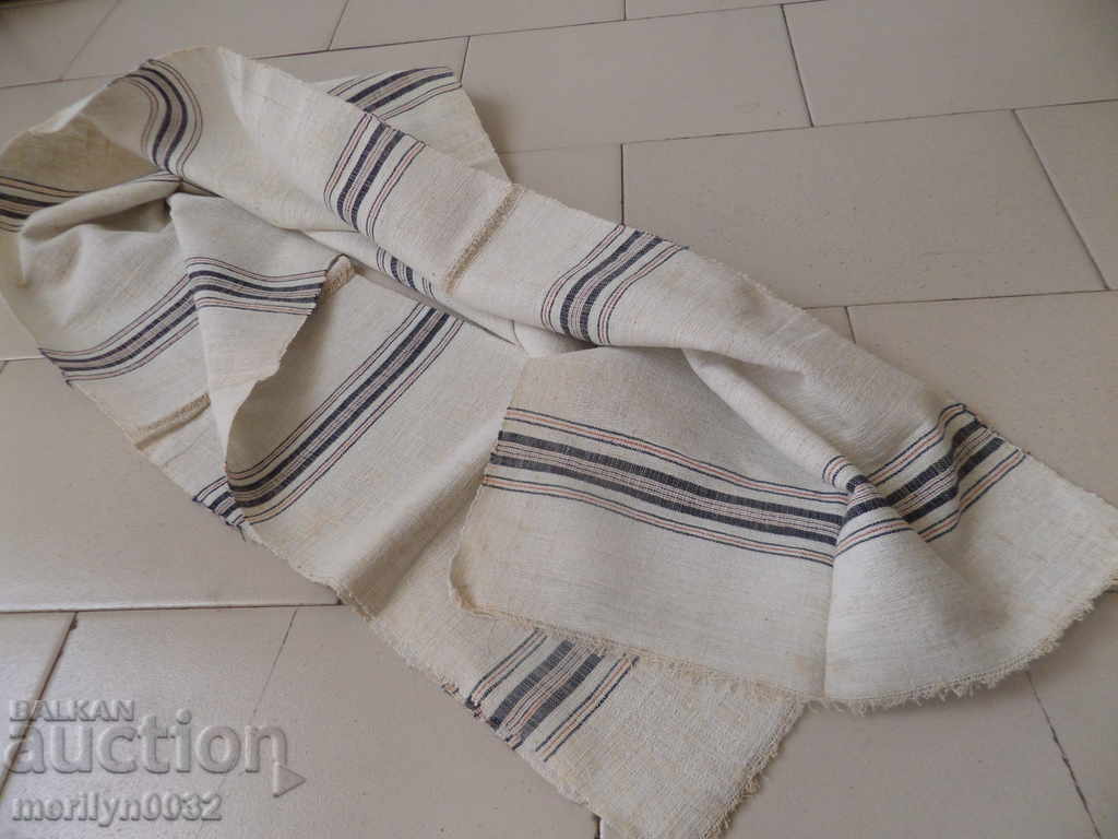An old hand-woven cloth embroidery with price 46.00 BGN | € 23.52 An old hand-woven cloth embroidery with price 46.00 BGN | € 23.52