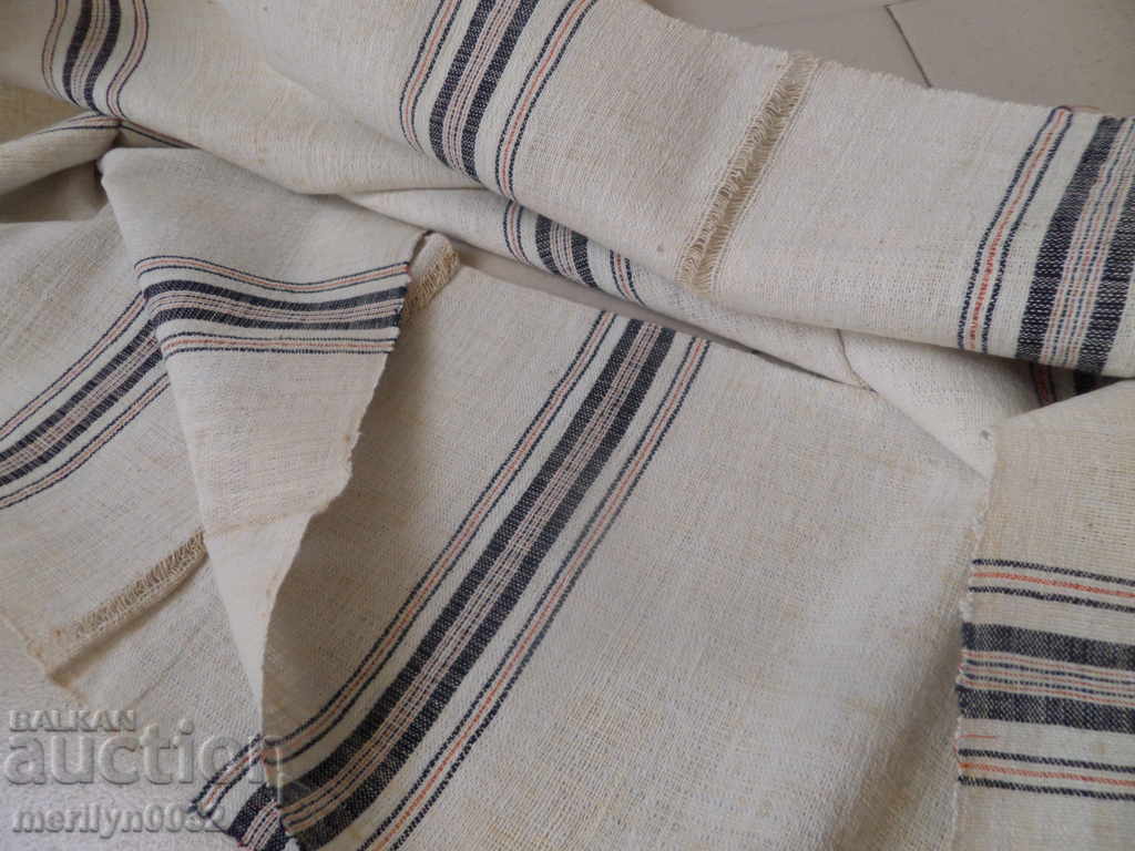 An old hand-woven cloth embroidery - 6 An old hand-woven cloth embroidery - 6