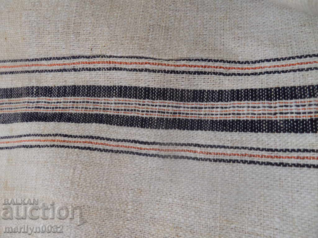 An old hand-woven cloth embroidery - 7 An old hand-woven cloth embroidery - 7