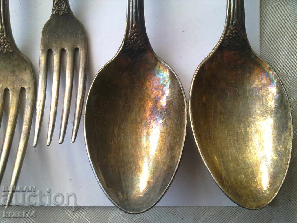 Gold-plated forks and spoons with price 40.00 BGN | € 20.45 Gold-plated forks and spoons with price 40.00 BGN | € 20.45