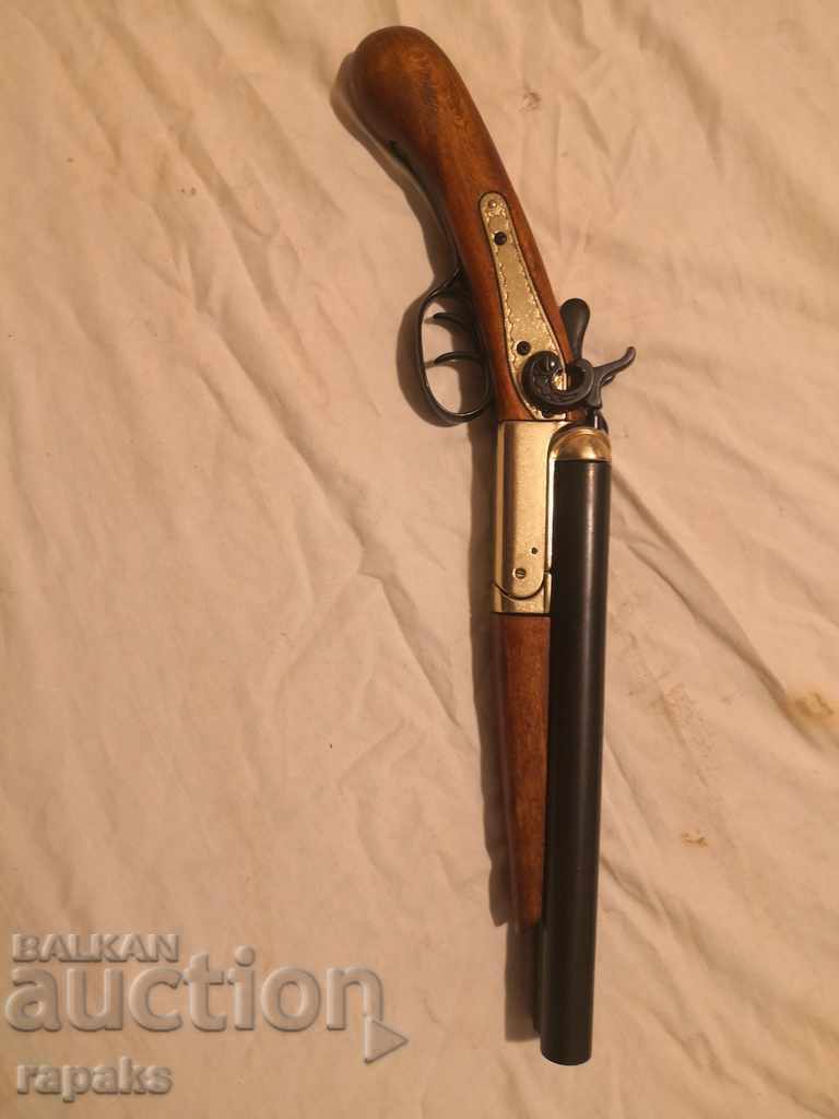 Shortened double-barreled shotgun. Replica of a "cut" rifle, shotgun - 6