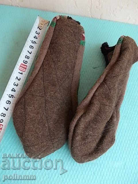 Authentic Pencils - 1 with price 14.00 BGN | € 7.16 Authentic Pencils - 1 with price 14.00 BGN | € 7.16