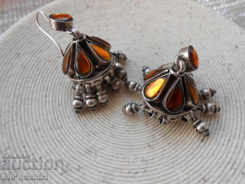 Beautiful old massive heavy attractive earrings with price 297.00 BGN | € 151.85